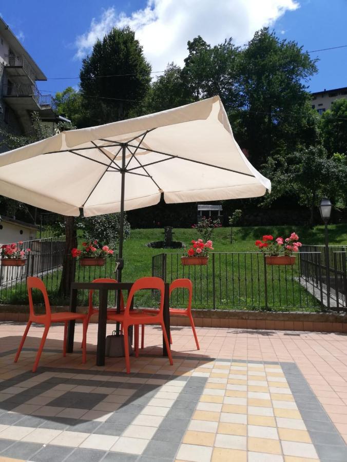 Hotel Bristol Fiumalbo Extérieur photo